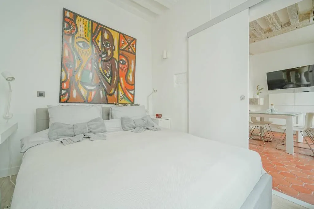 2 Bedroom With The Best Location Of Paris In 2Nd Arr Apartment